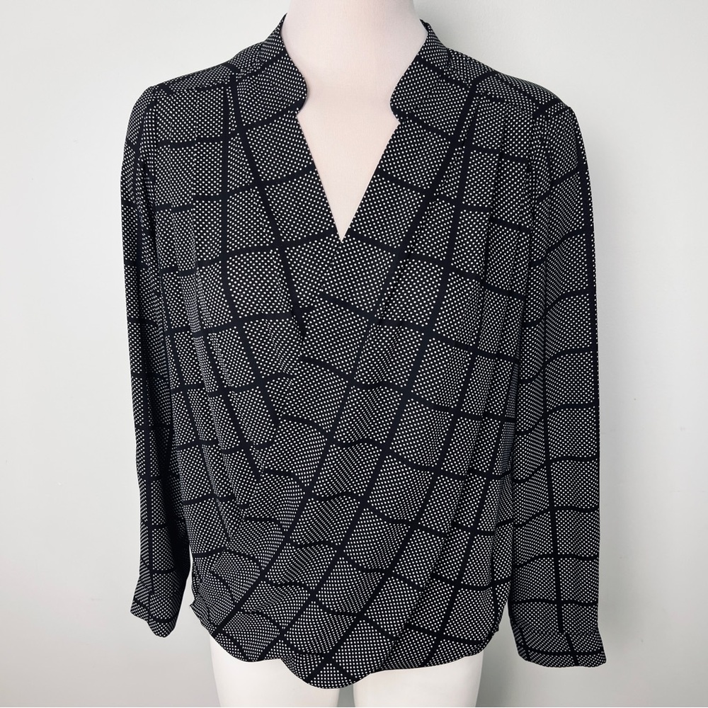 Ro & De Black & White Polka Dot Grid Wrap Style Blouse - Size Medium